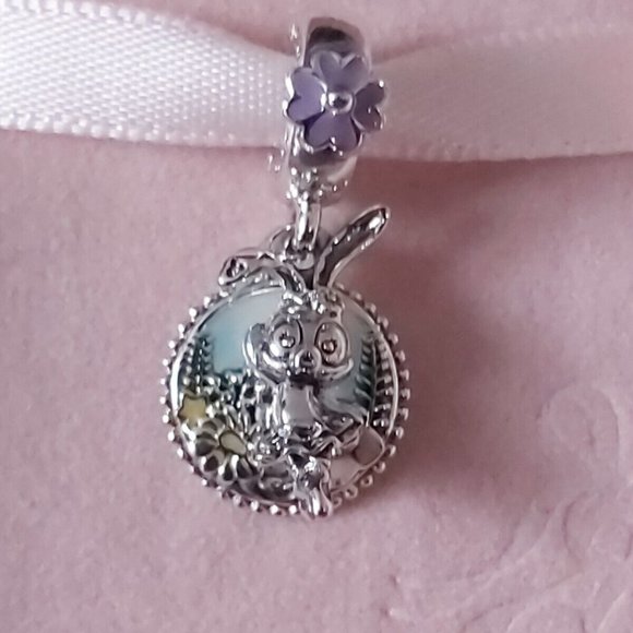 Pandora Disney Parks *Hong Kong Disneyland Exclusive* Stella Lou flower charm - Picture 2 of 14